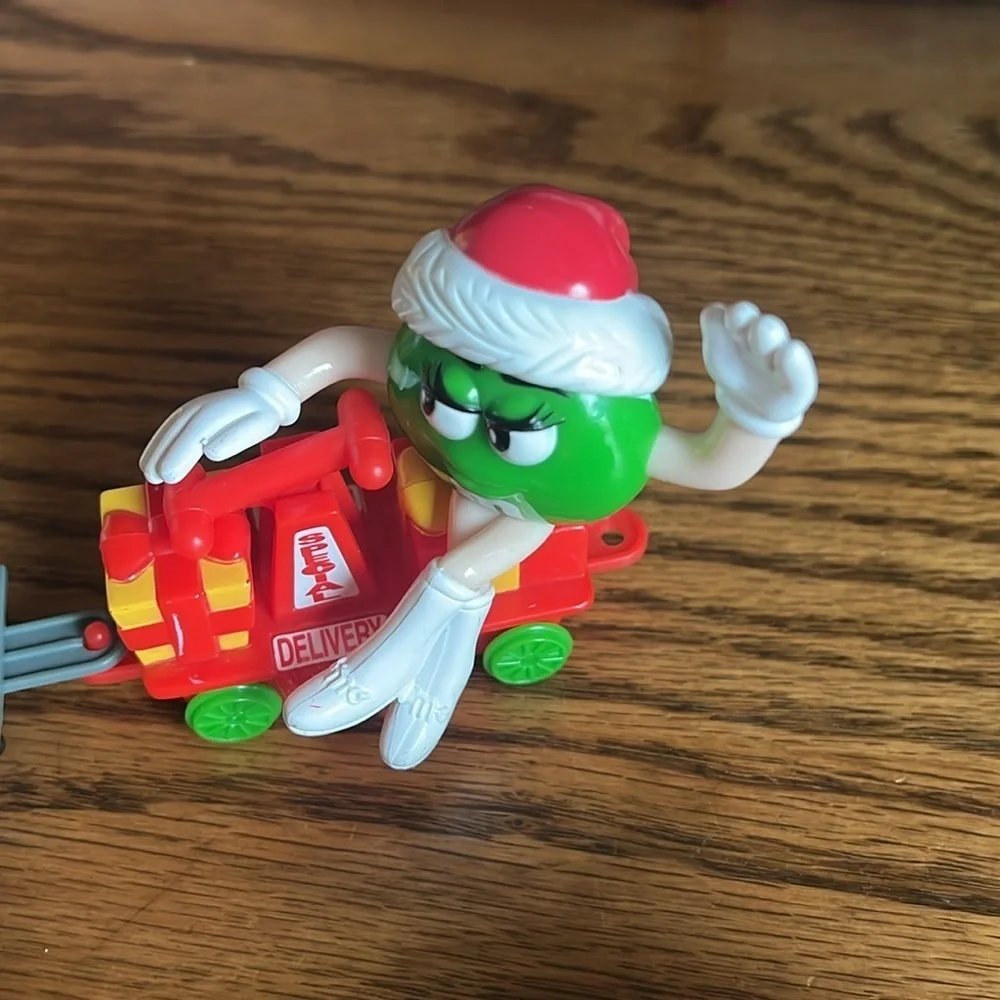 ❤️ Vintage 1990's LOT Of 17 M&M's Christmas TRAINS Toys Series 1 Complete Set